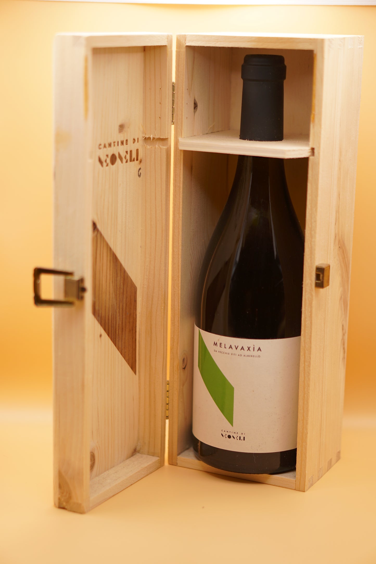 Melavaxìa - Cantina di Neoneli - In box di legno